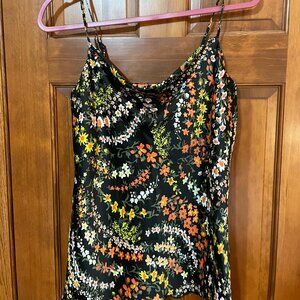 T Tahari Silky Floral Tank - Medium